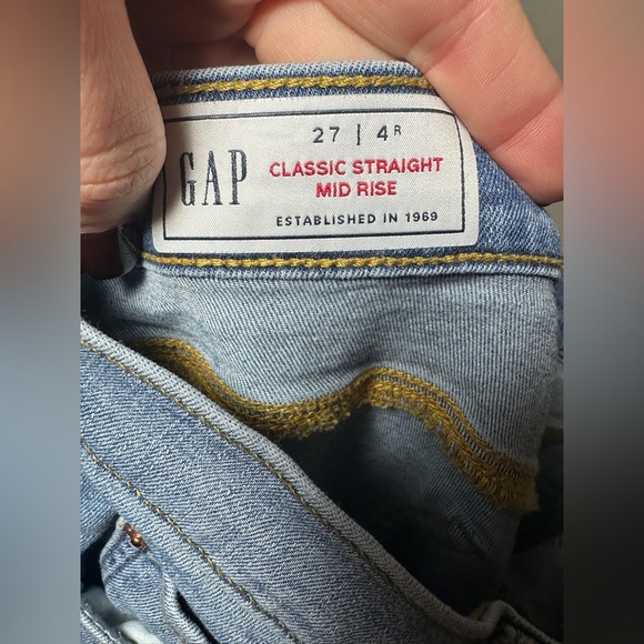Gap Classic Straight Mid rise Jeans Size 27/4 - Picture 3 of 4